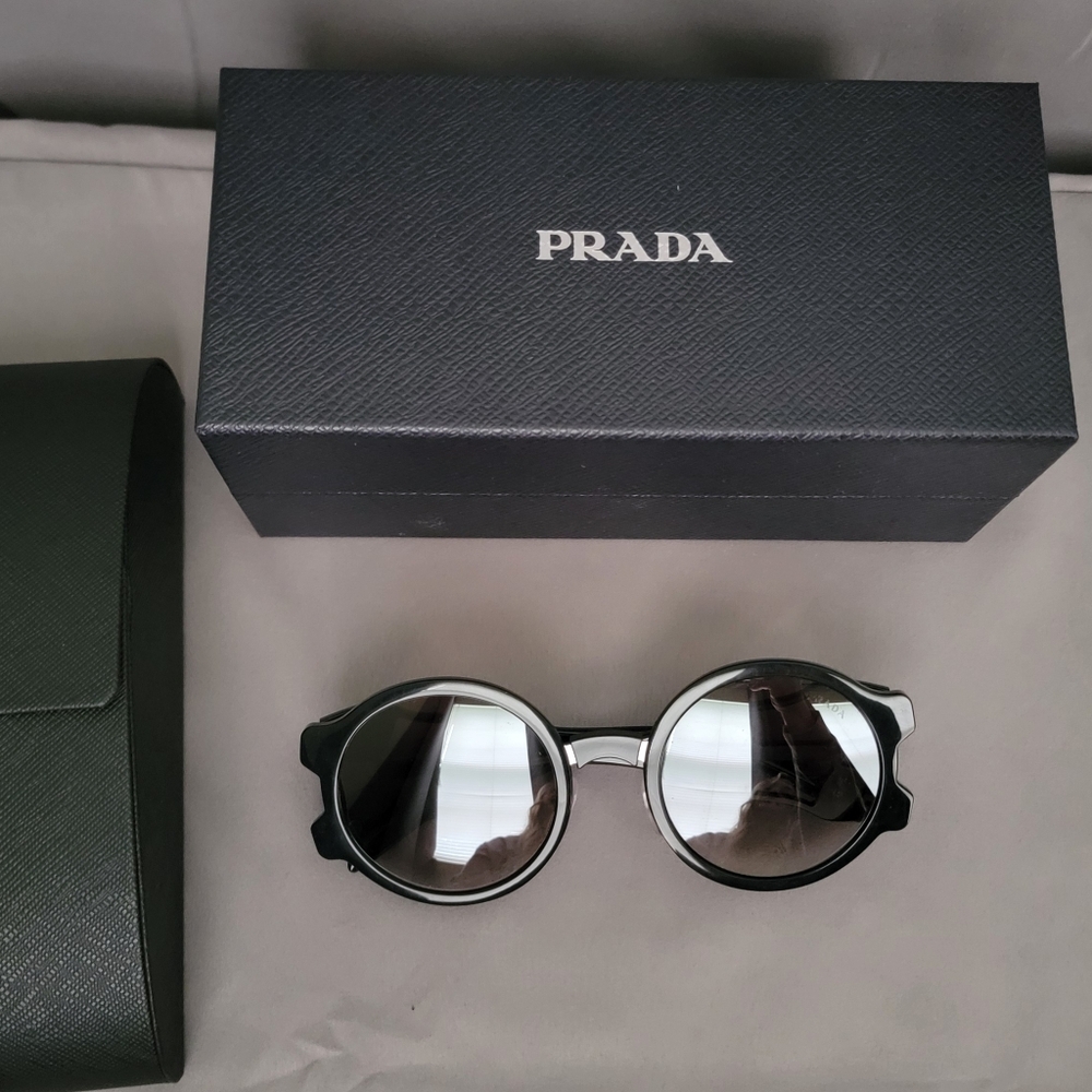 Prada Black Round Sunglasses